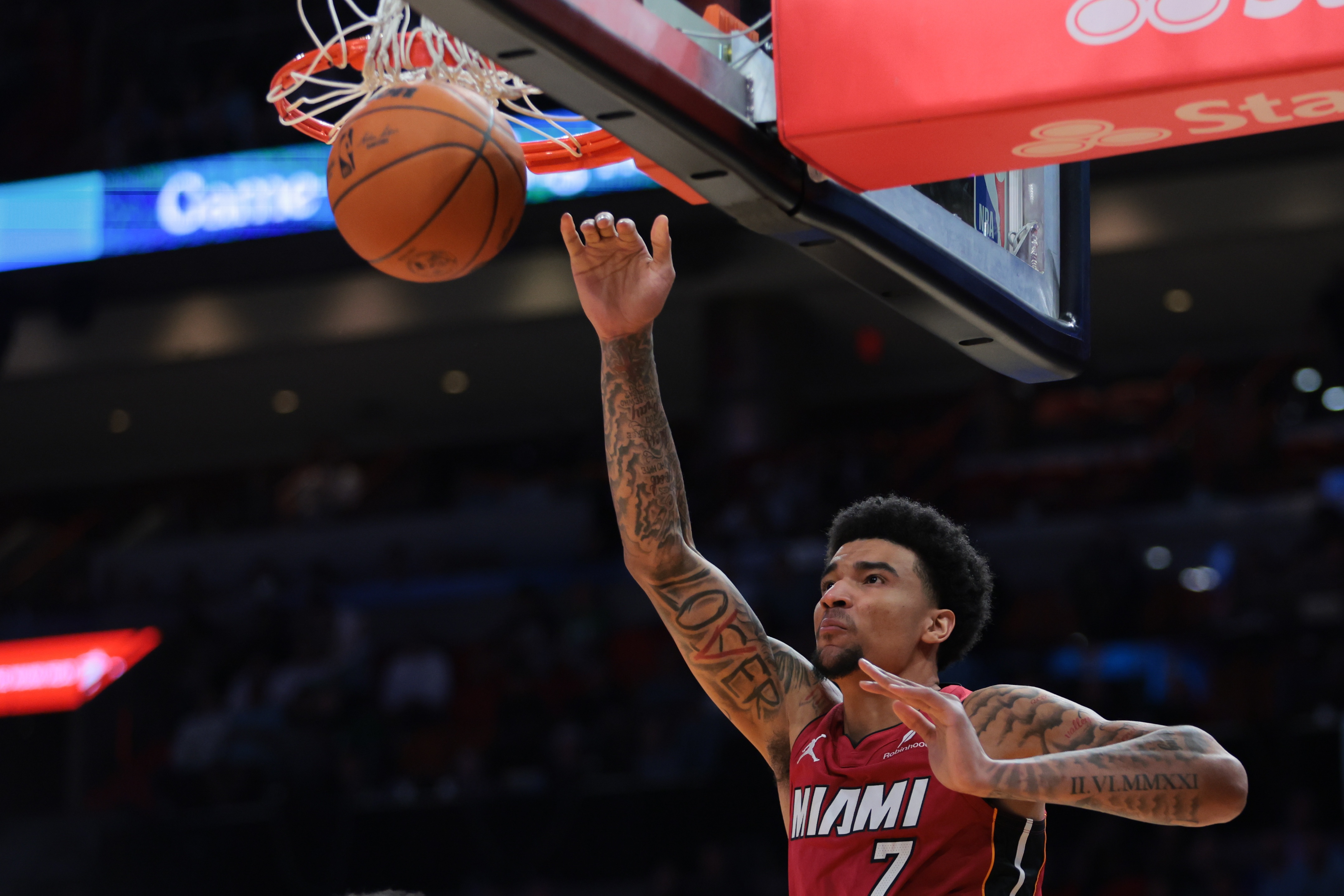 Stein：熱火據(jù)說堅決不把韋爾加入交易 推斷太陽會索要多個首輪