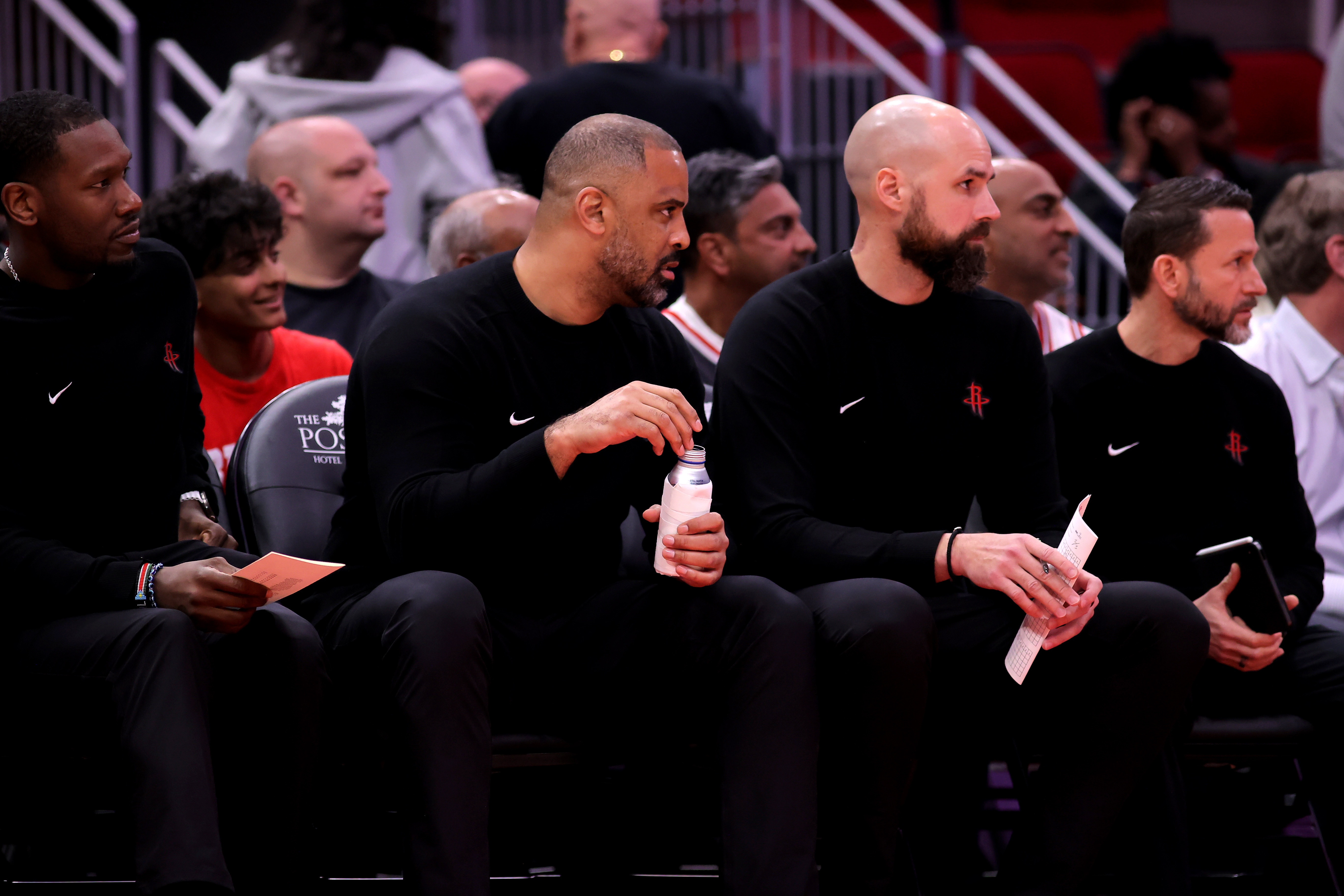 Iko：盡管隊(duì)中助教得到其他球隊(duì)關(guān)注 但火箭預(yù)計(jì)能留住整個(gè)教練組