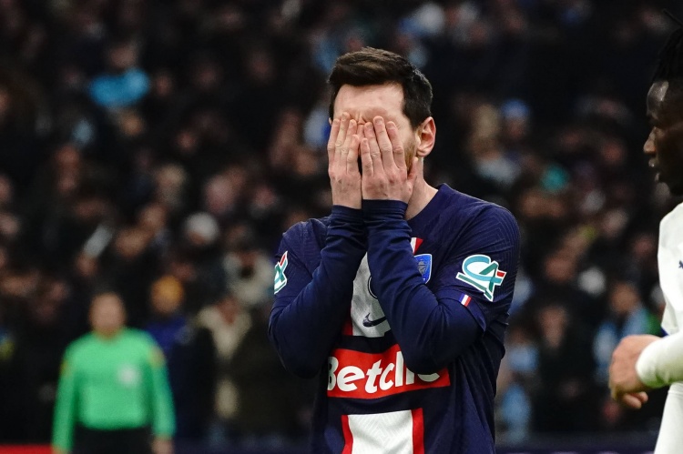 將戰(zhàn)老東家！法媒總結(jié)梅西多次吐槽巴黎：在巴黎我每天都不開心