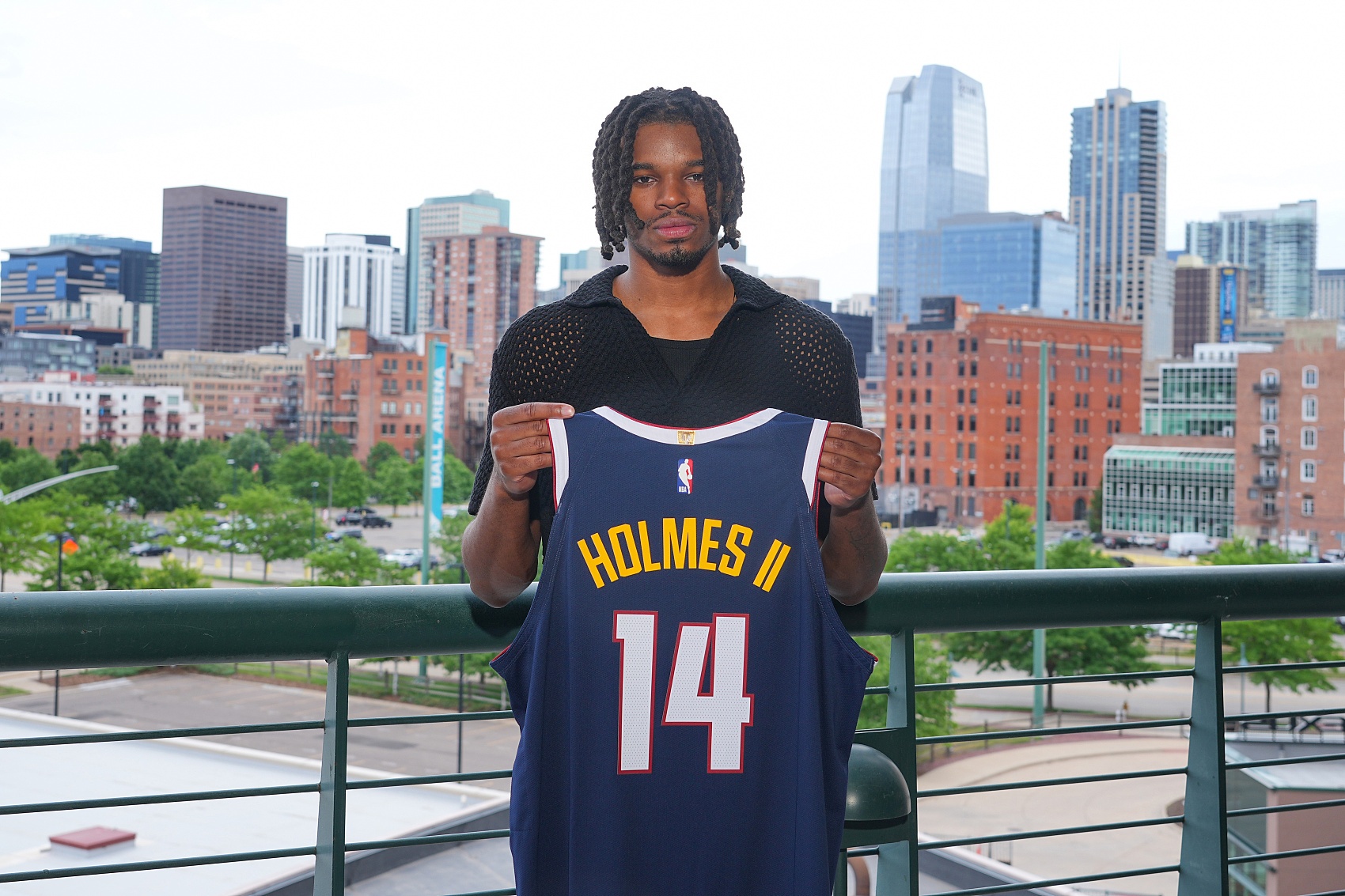 去年夏聯(lián)遭遇跟腱撕裂！掘金霍姆斯稱自己會(huì)出戰(zhàn)今年夏季聯(lián)賽