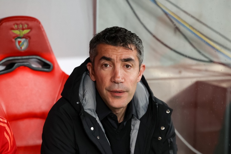 本菲卡主帥：祝賀球員們的表現(xiàn)，我們出人意料地獲得了小組第一