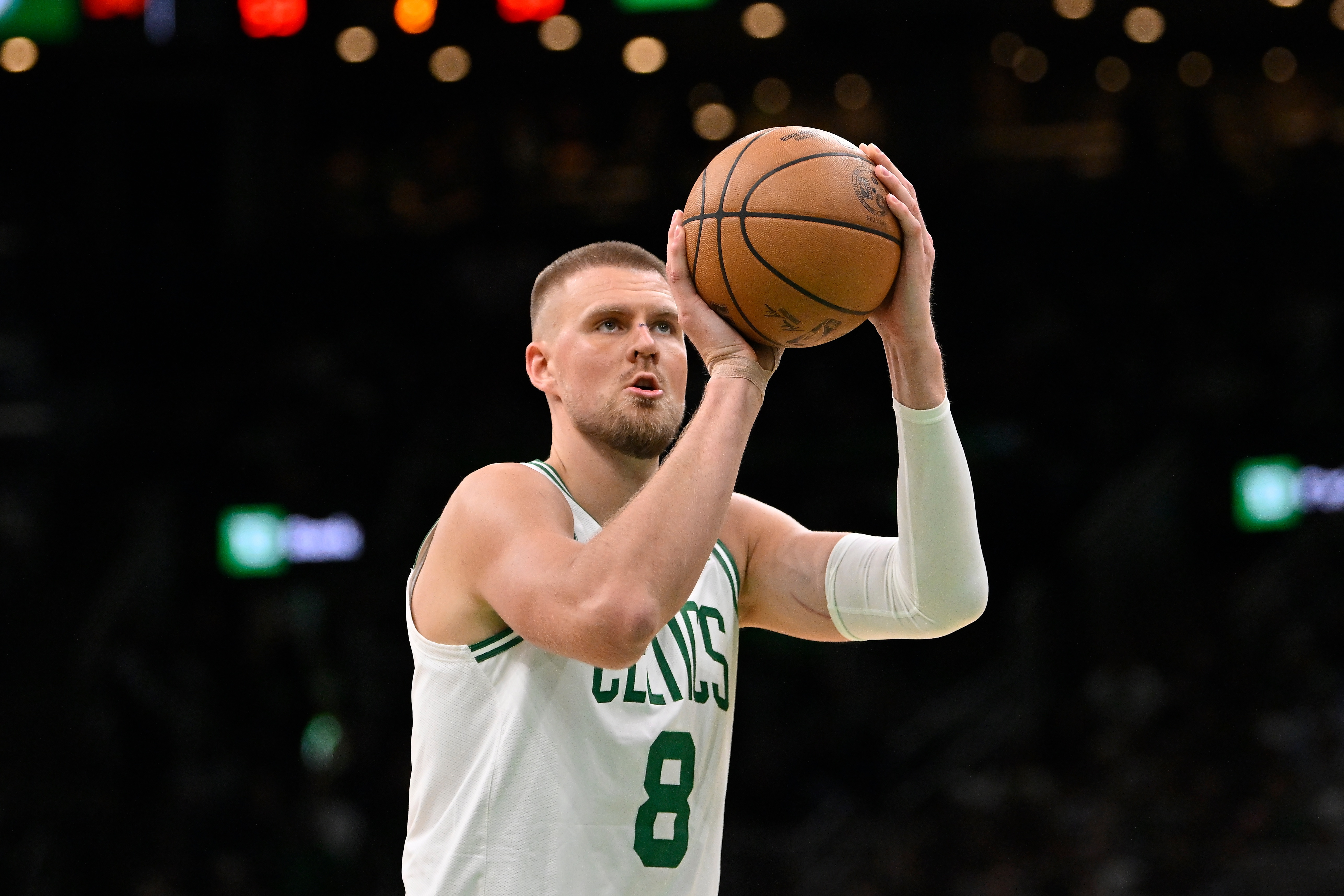 薪資專家：綠軍通過交易波津&霍勒迪 創(chuàng)造2220萬和479萬交易特例