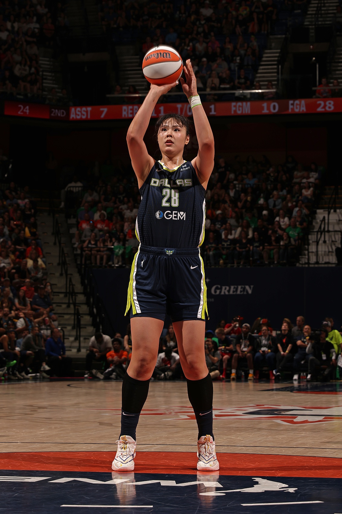 加油呀小寶！今日8點WNBA常規(guī)賽！李月汝將首發(fā)出戰(zhàn) 搭檔狀元佩奇