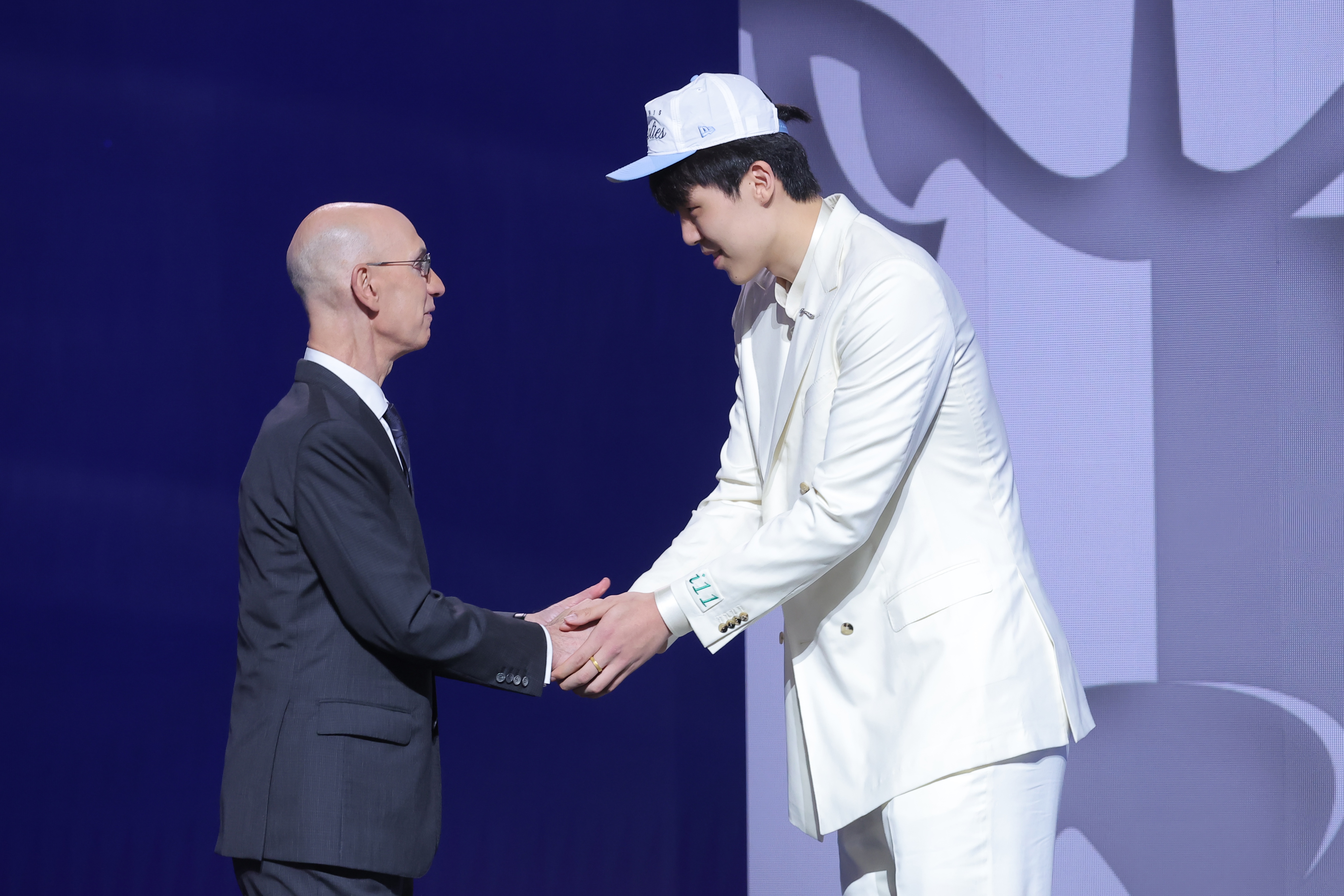 王?。簵铄m然動態(tài)是短板 但跟克林根比較至少不輸