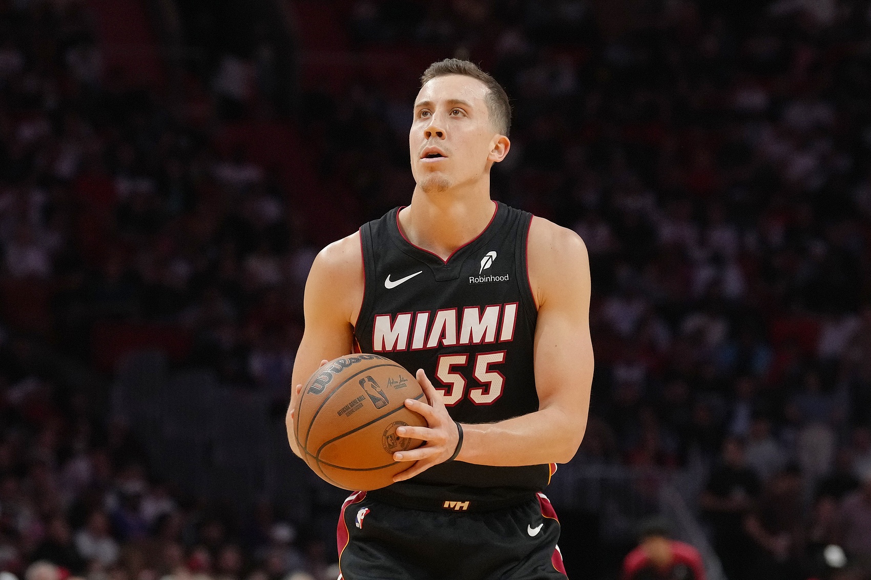 隊(duì)記：續(xù)約小米切爾 意味著熱火要放棄或重簽鄧肯-羅賓遜