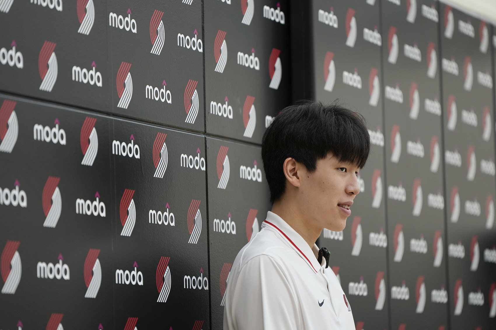 艾頓被開拓者買斷！青島隊記：楊瀚森新賽季主力替補是穩(wěn)當?shù)牧? 
                                         class=