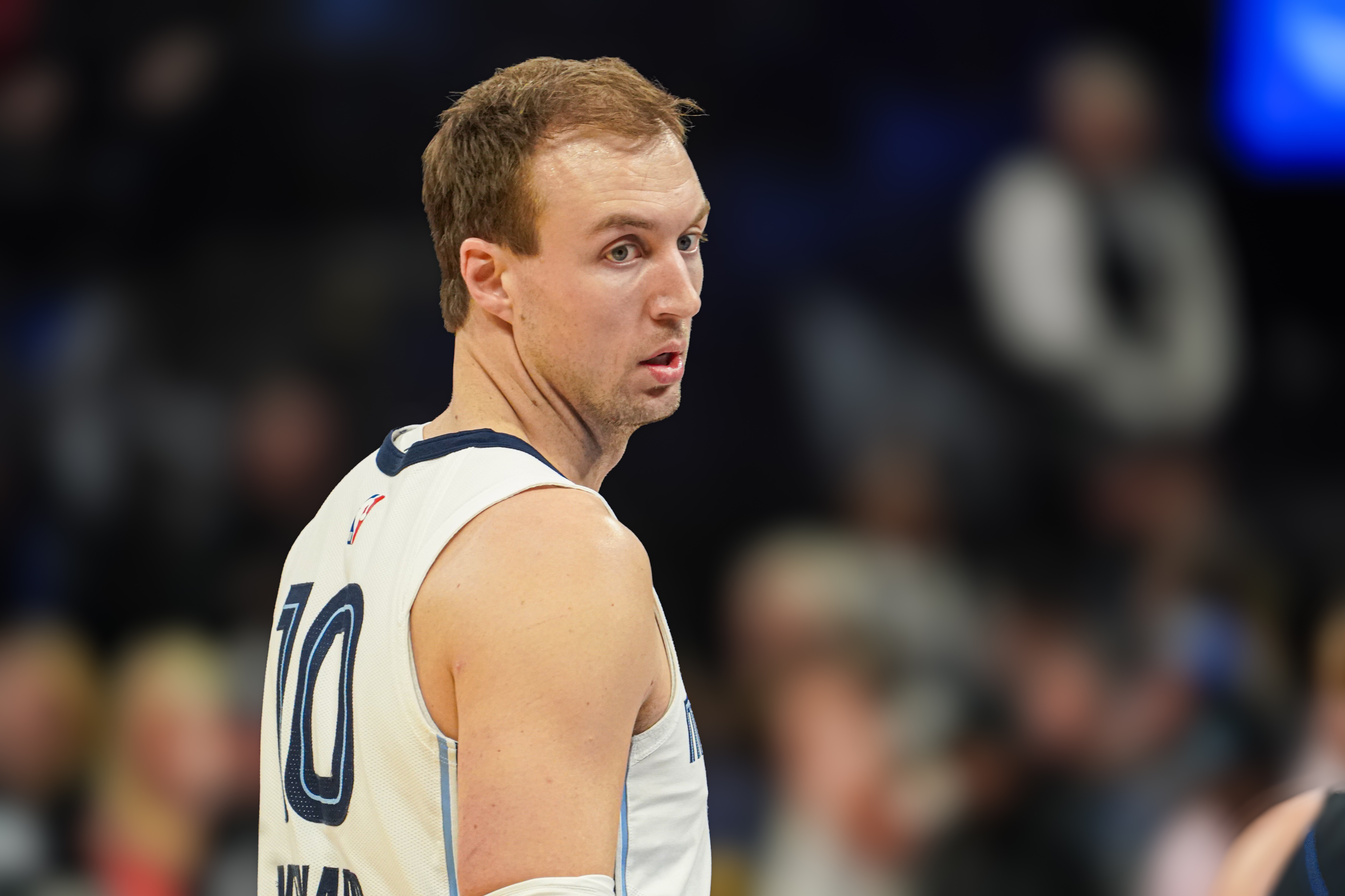 還是特雷-楊招募！盧克-肯納德1年1100萬美元加盟老鷹！