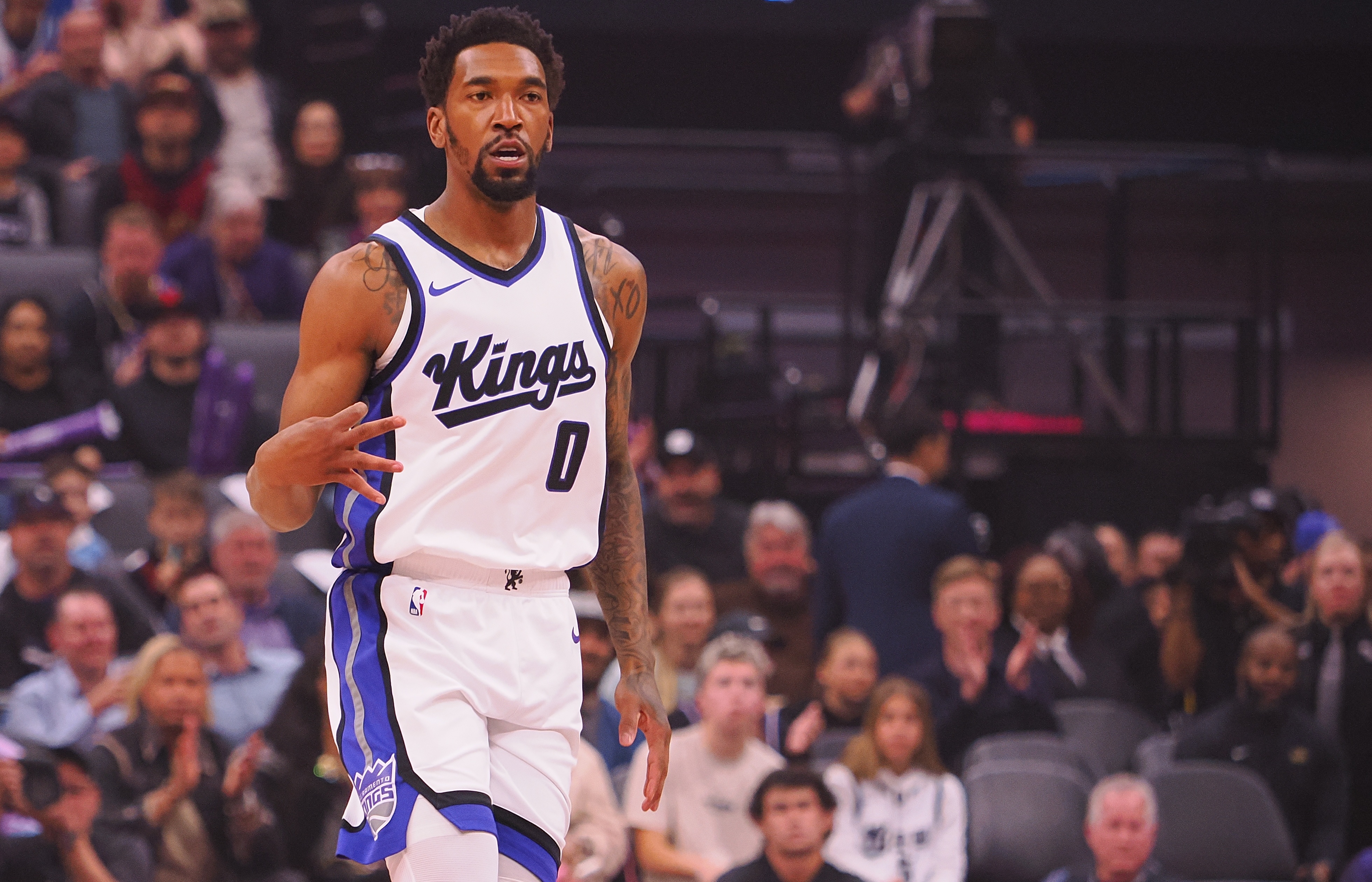 搞快點(diǎn)??名記：活塞有意國王后衛(wèi)蒙克 考慮用施羅德先簽后換