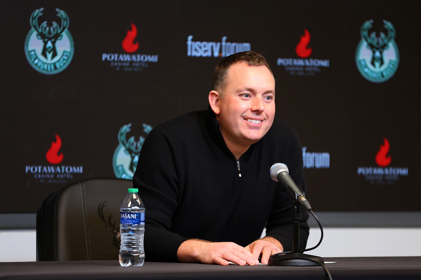 一個比一個炸裂??雄鹿操作：4個白菜價留球員+簽特納+裁利拉德