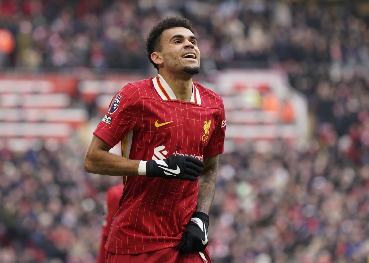 電訊報：利物浦除非收巨額報價否則不賣迪亞斯 后者的薪資并不高