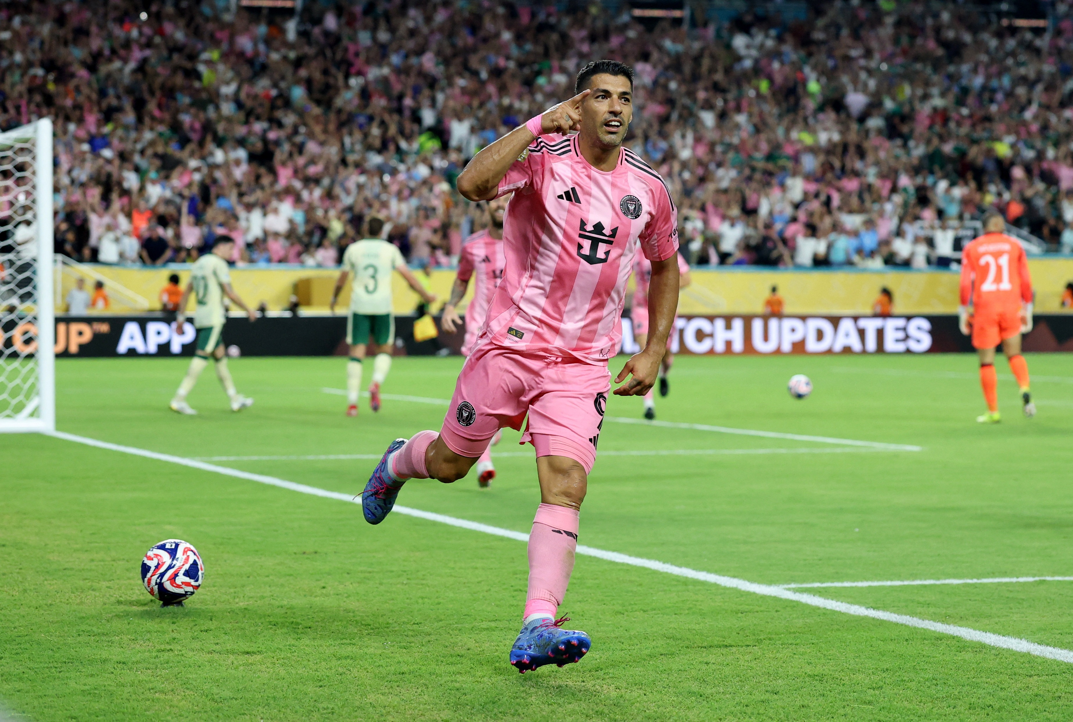 就此謝幕還是...？阿斯報(bào)：蘇亞雷斯不會(huì)留在邁阿密 未來選擇未知