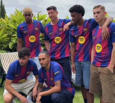 玩嗨了！巴薩球衣宣傳片花絮：亞馬爾、萊萬出鏡，顛球、打乒乓球