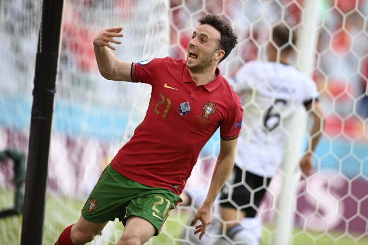 佩佩：愿若塔兄弟安息，也愿其身邊人能從愛和回憶中找到力量