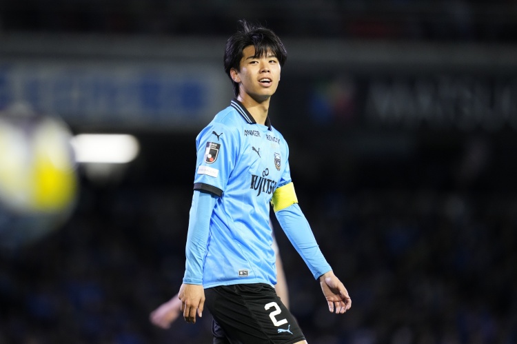 轉(zhuǎn)會(huì)費(fèi)500萬！記者：日本國腳高井幸大加盟熱刺，下周體檢和簽約