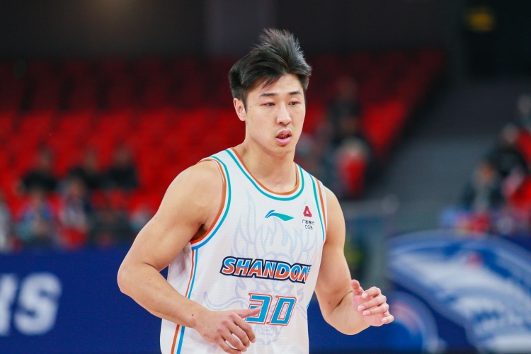 夏曉司：何思雨和陸翊銘大概率今夏離開山東男籃