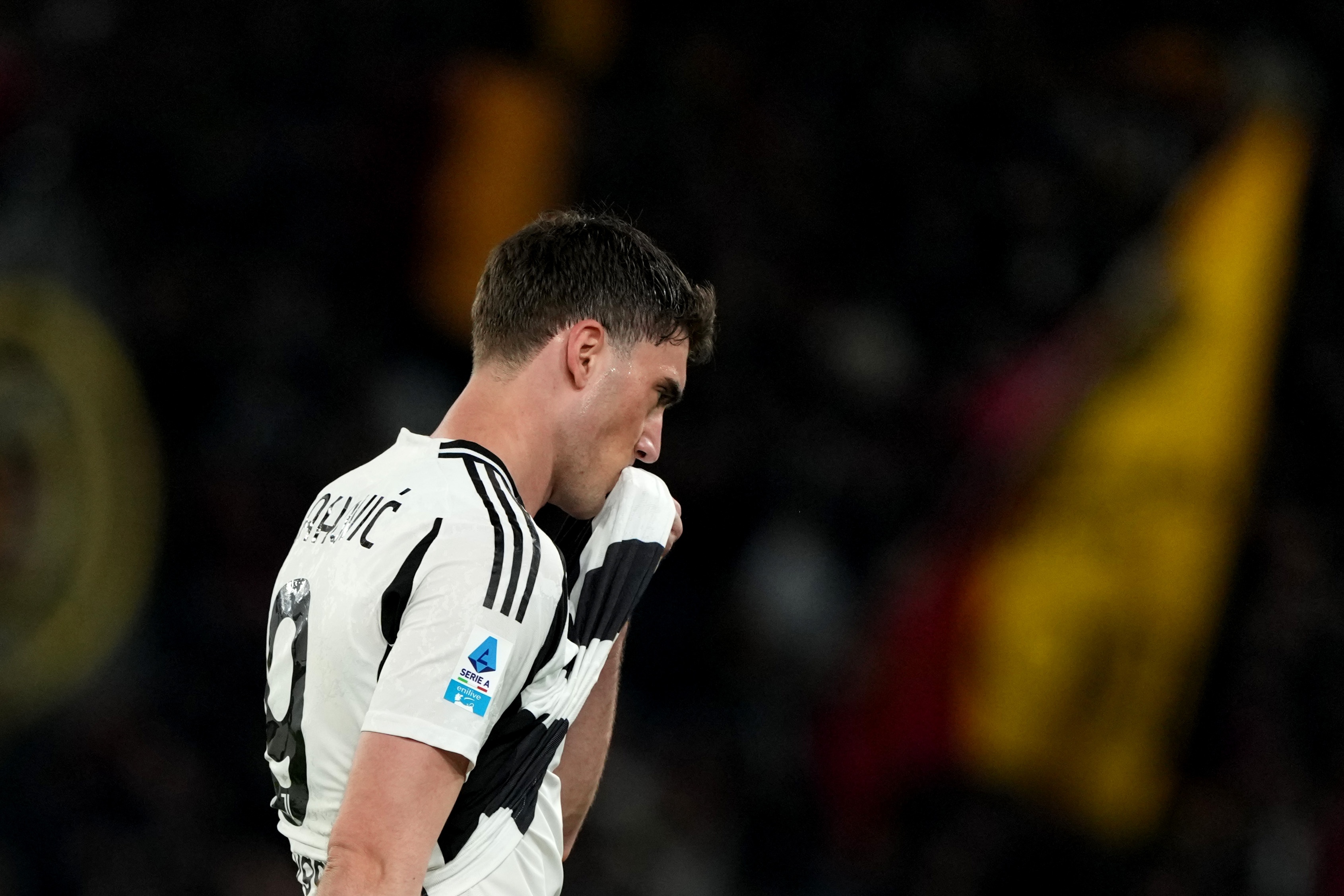 米體：DV9拒絕費巴認(rèn)為不符合自己的雄心，尤文將與其經(jīng)紀(jì)人會談