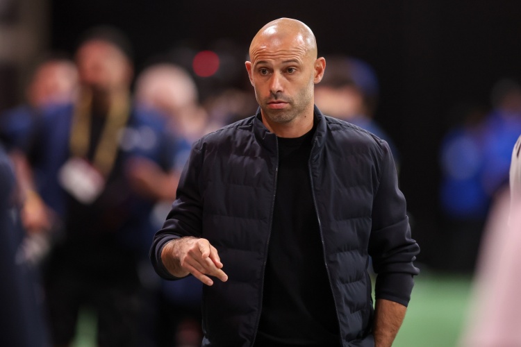 馬斯切拉諾：梅西只要身體健康就會(huì)出場，他在場上我們就有優(yōu)勢