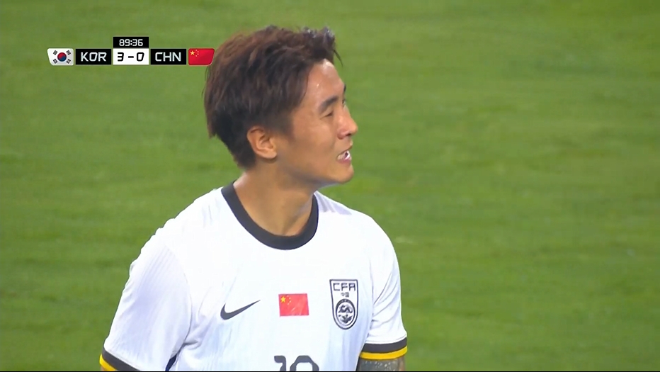 肖赧：別再扯單、雙后腰了，那根本不是中國隊(duì)的癥結(jié)所在！