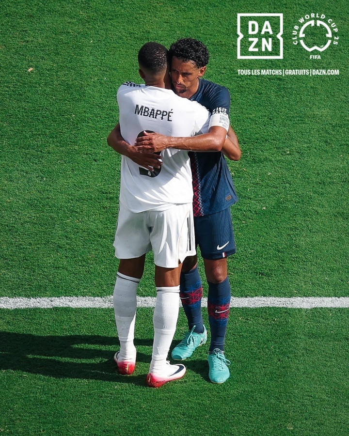 再見還是朋友，馬爾基尼奧斯賽后與前隊(duì)友姆巴佩相擁致意