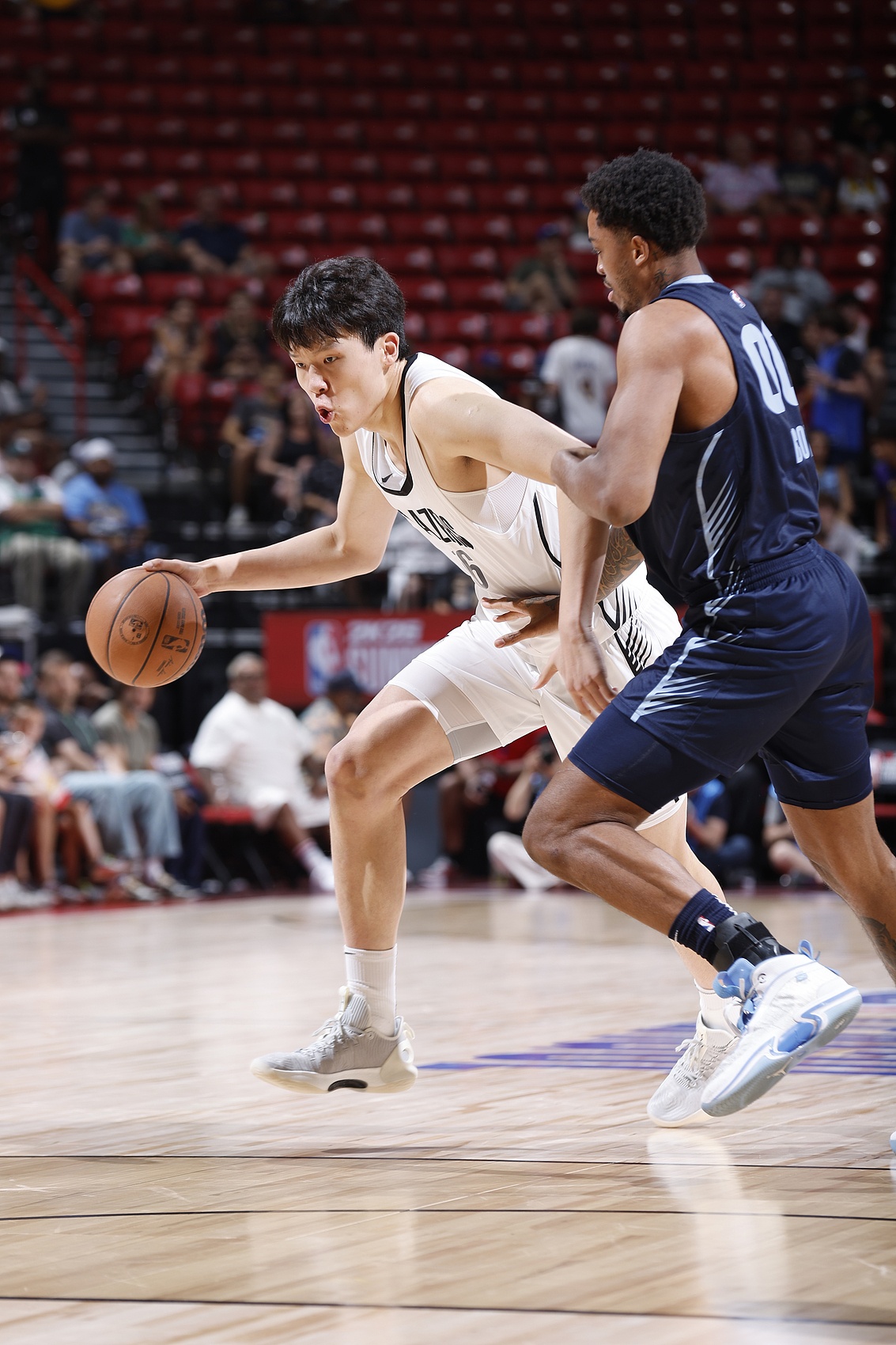 王?。簵铄辛咙c也暴露出了不足 尤其是對于籃板球的保護