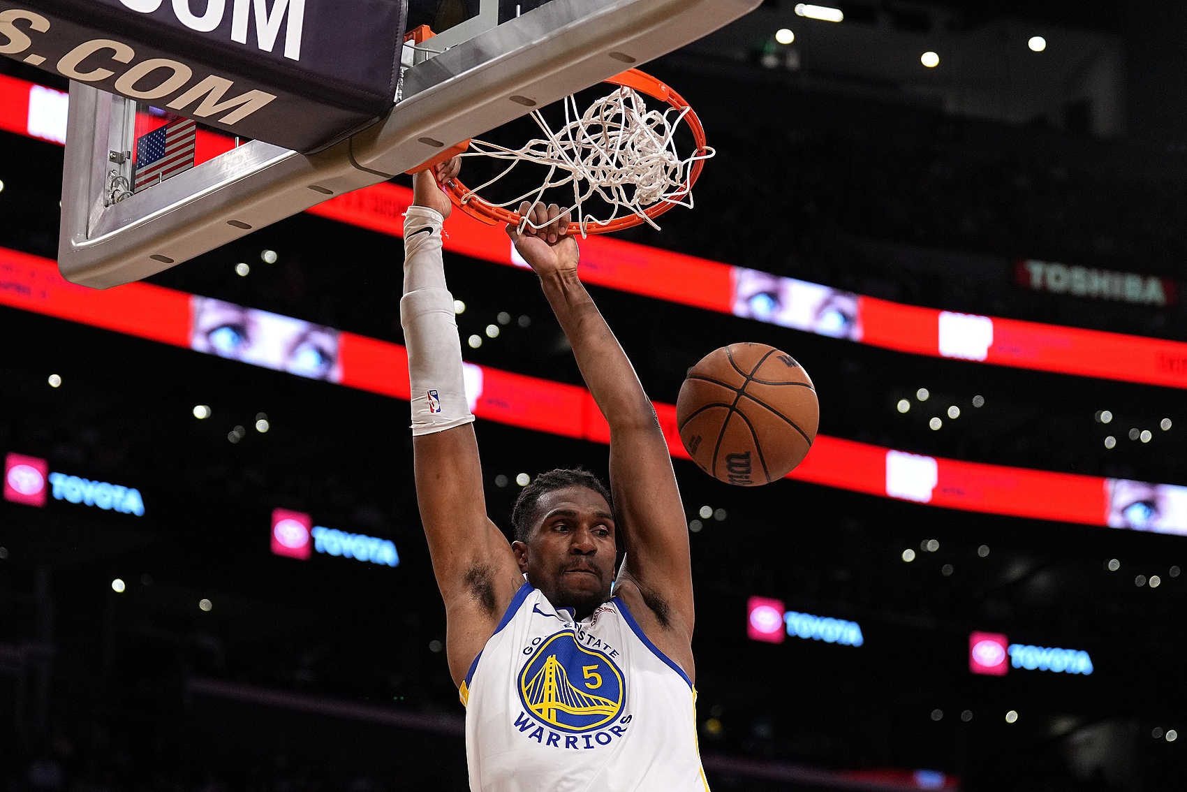 盧尼：除了我 好像誰都行&我曾以為他們信任我 但他們根本不相信