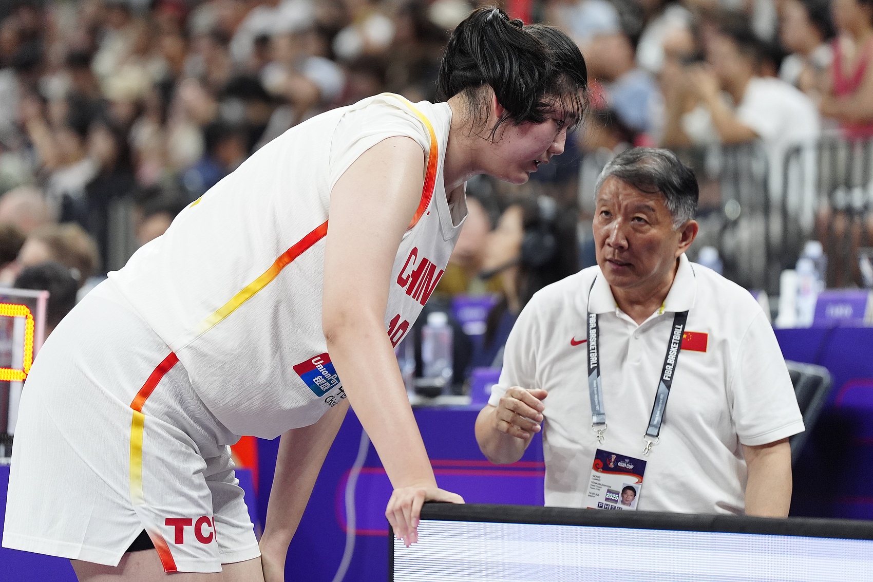 孔德昕：中國女籃打得不算好 在給內(nèi)線喂球方面還是缺乏設(shè)計感