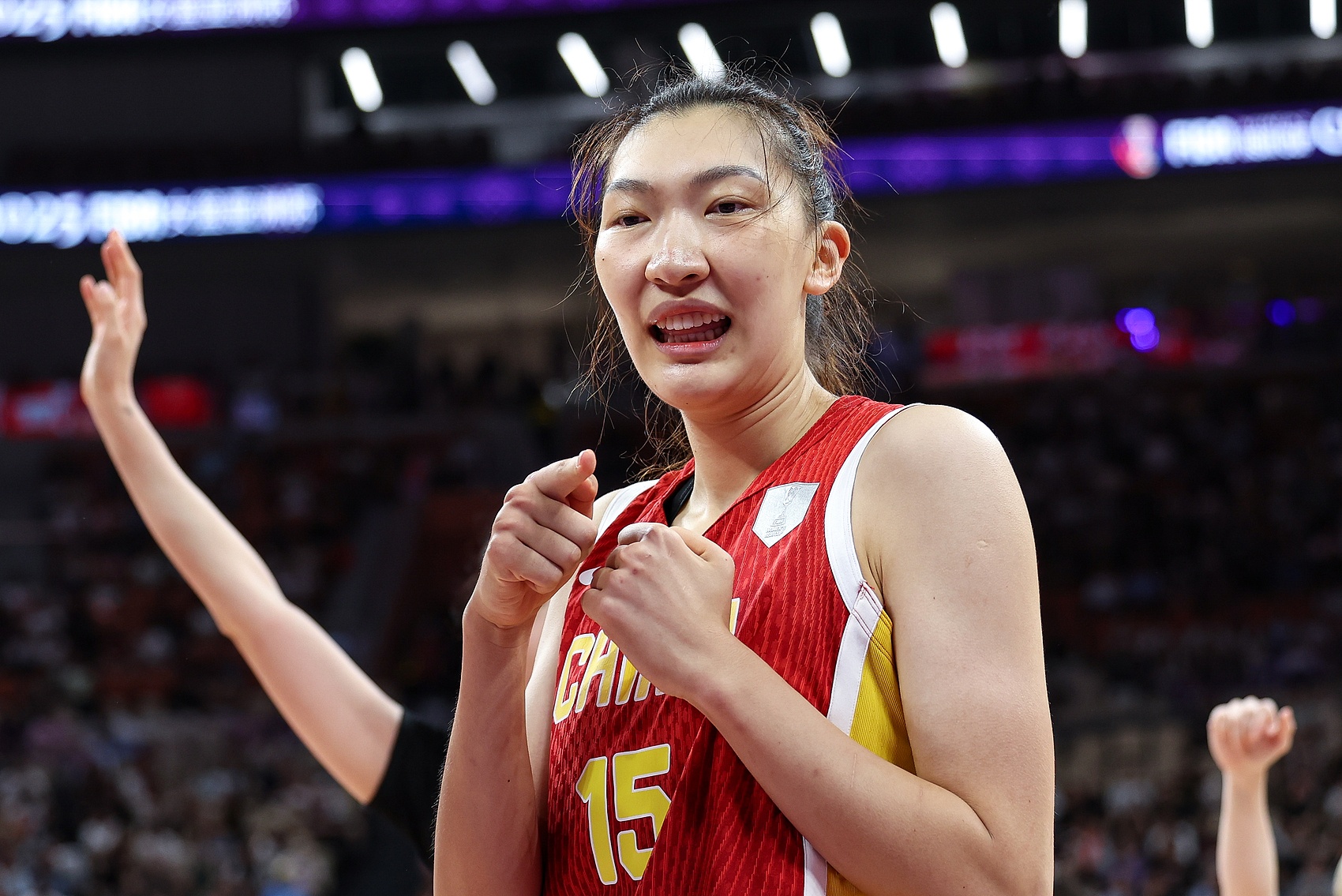 韓旭：楊力維起到了很好的帶頭作用 場上場下她都付出了很多