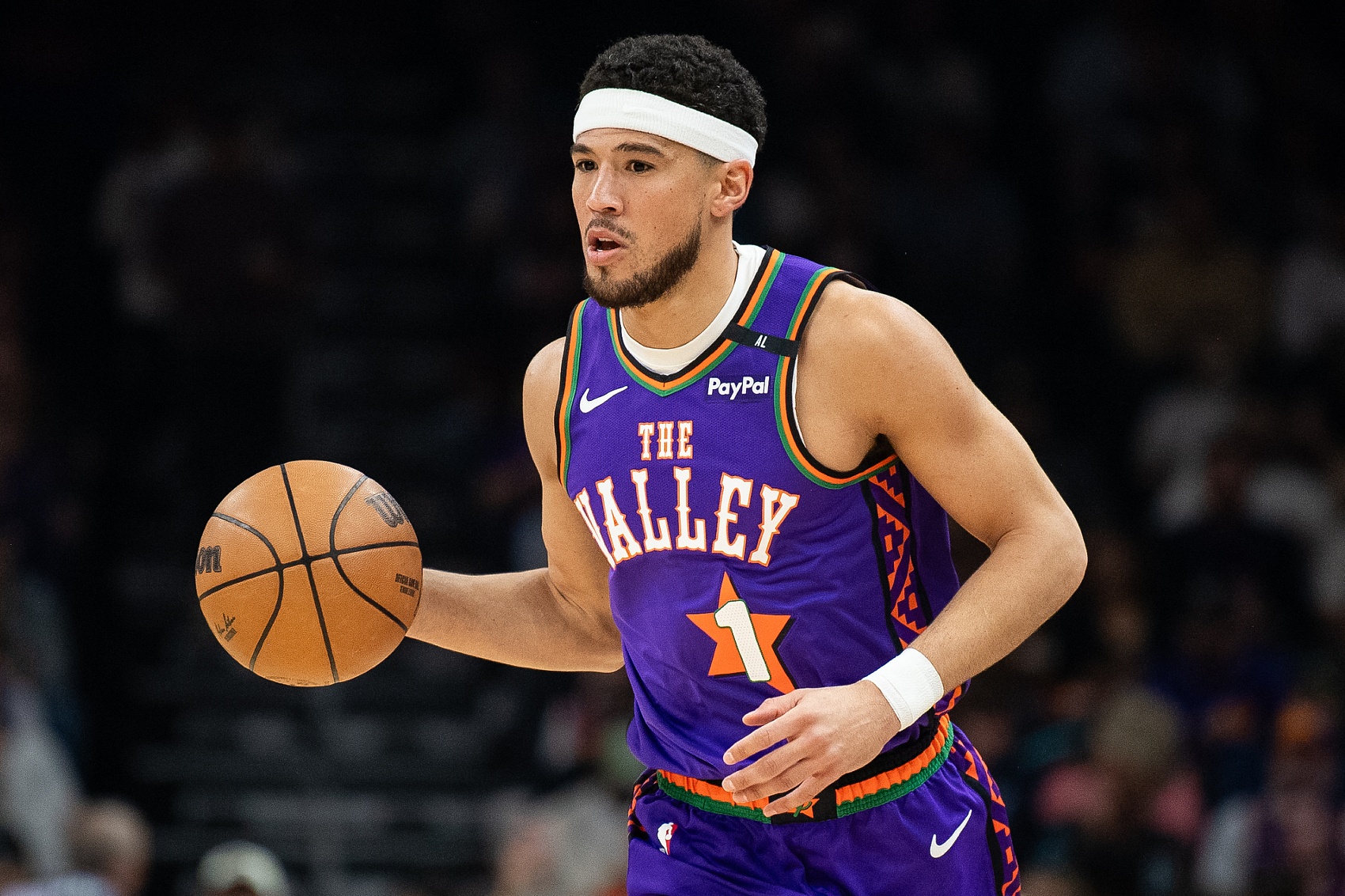 隊記：布克對球隊的建隊方向很認同 他直接參與了組建陣容的過程