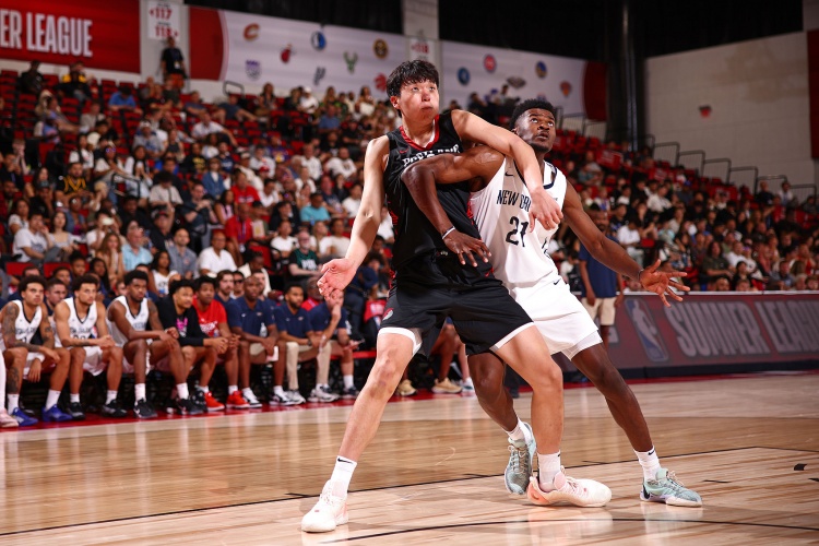 最喜歡的美國食物？楊瀚森：面條&當(dāng)?shù)刂胁宛^ 還沒嘗過這里的漢堡