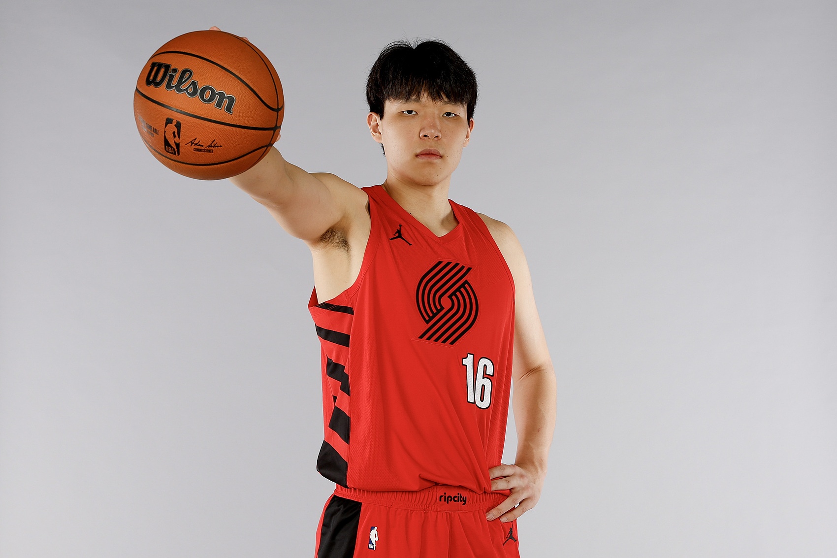 某CBA球員：在現(xiàn)在的NBA打內(nèi)線 某種程度上對(duì)于楊瀚森比較友好