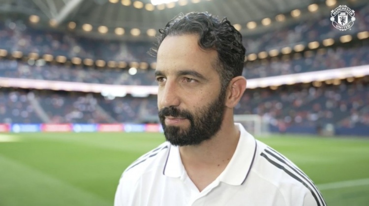 阿莫林：得看看庫尼亞是否理解他的位置，首場熱身賽沒抱太高期望