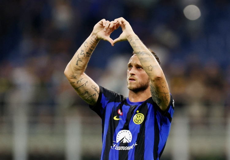 記者：阿瑙托維奇即將加盟貝爾格萊德紅星，體檢日程已安排就緒