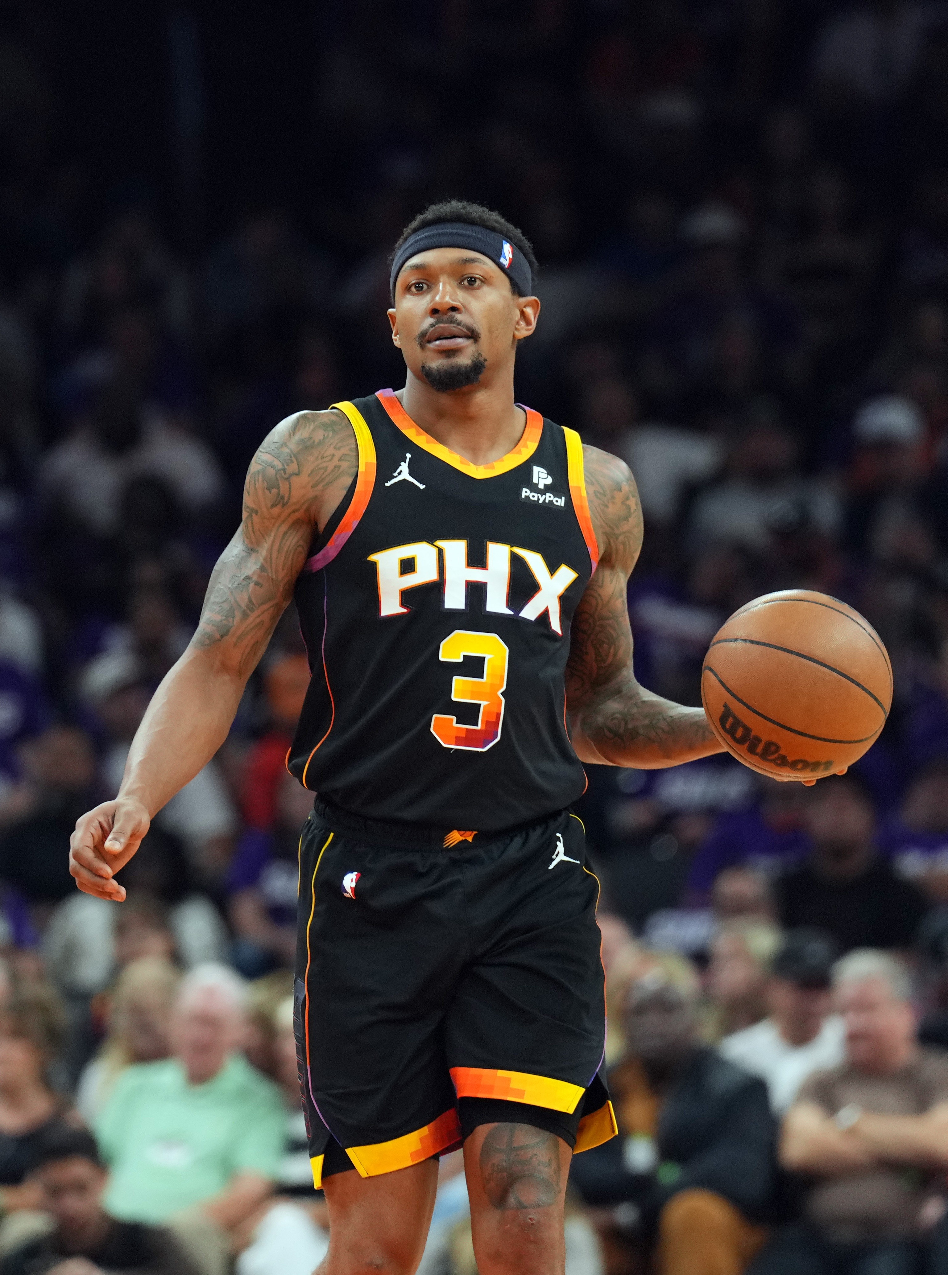 盧：比爾曾是全明星&競(jìng)爭(zhēng)過(guò)得分王 把他放在不同位置上他都能得分