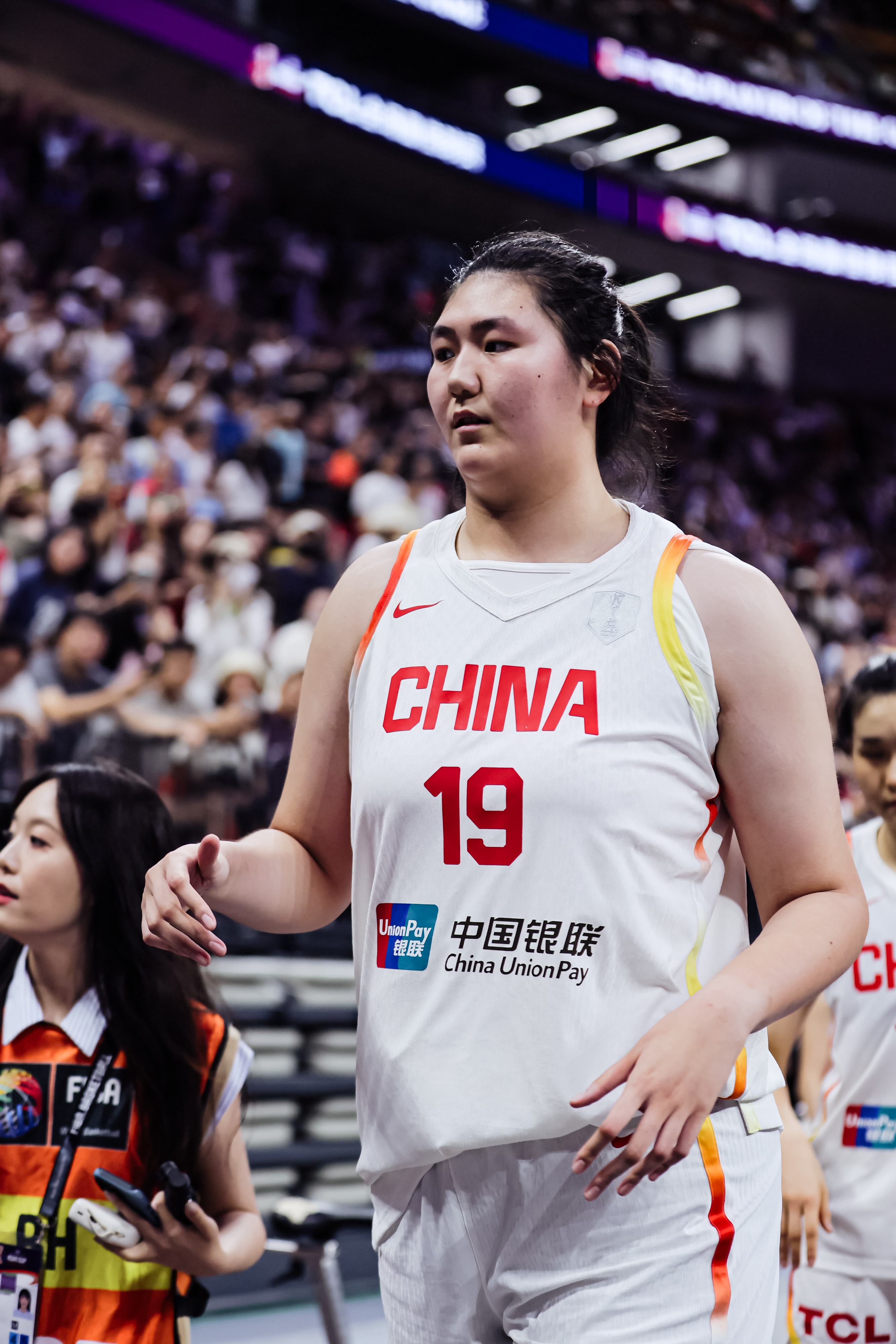 媒體人：中國(guó)女籃不僅有高度 其實(shí)后場(chǎng)的速度也很出色 得結(jié)合起來(lái)