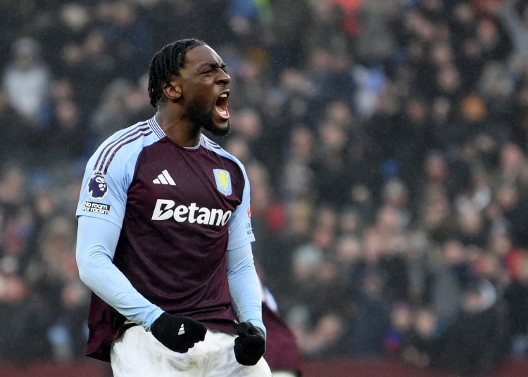 記者：紐卡打聽尤文后衛(wèi)薩沃納的情況，并且將迪薩西加入候選名單