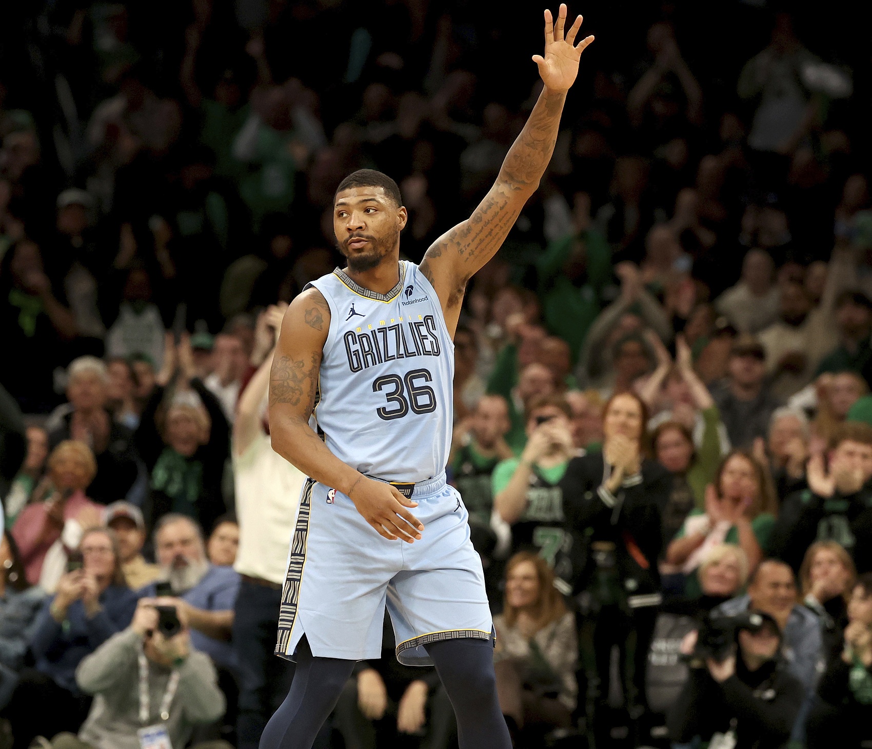 心儀已久！美記：湖人在斯瑪特還在灰熊效力時(shí)就詢問過他的情況