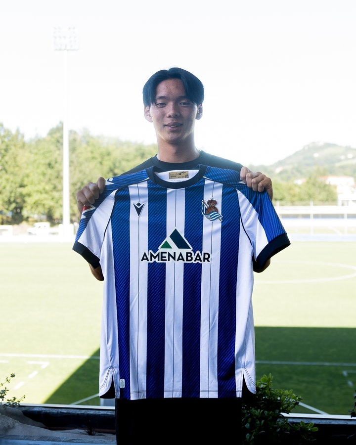 官方：皇家社會(huì)青訓(xùn)隊(duì)簽下京都不死鳥19歲中衛(wèi)喜多壱也