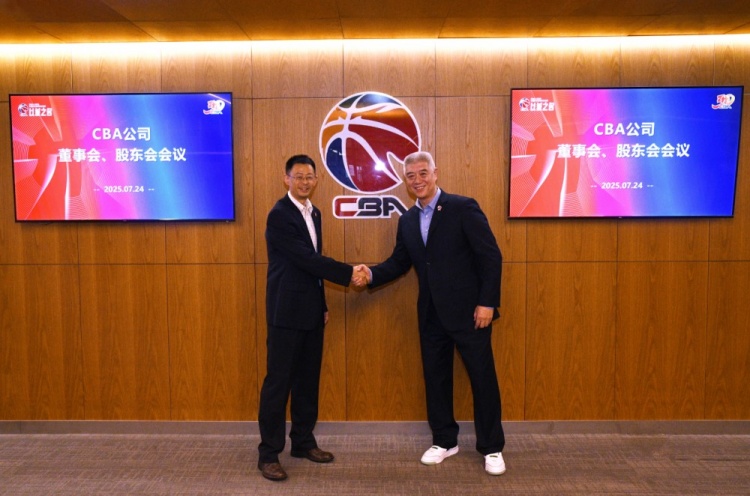 官方：感謝徐濟(jì)成的辛勤付出 楊陽(yáng)擔(dān)任CBA公司新一任董事長(zhǎng)
