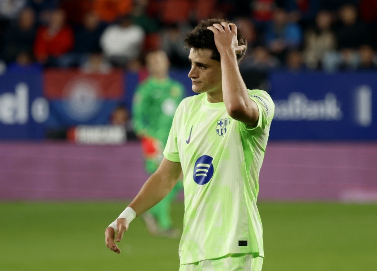 記者：巴薩前鋒保-維克托仍然跟隨球隊一起訓(xùn)練