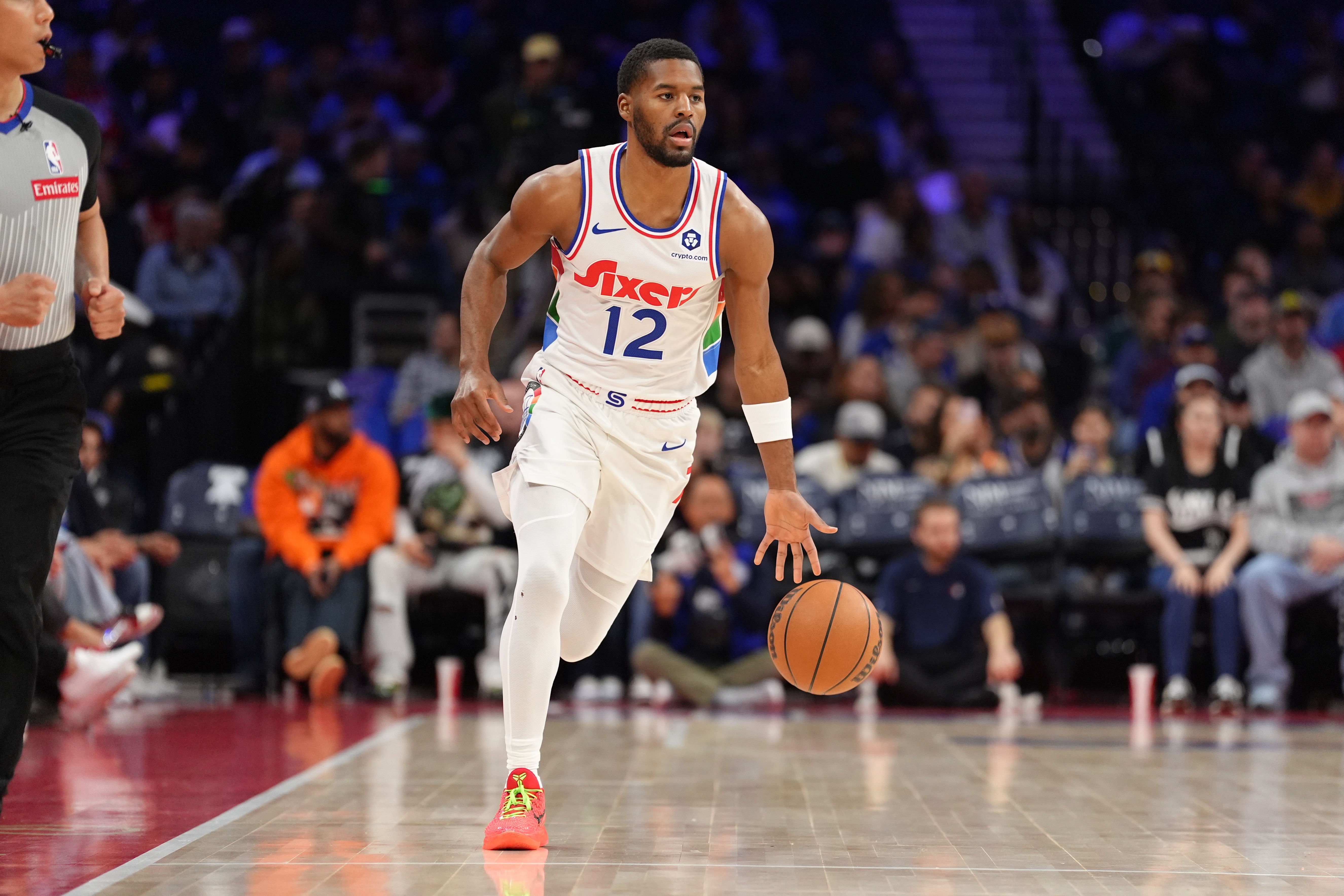 Shams：自由球員后衛(wèi)賈里德-巴特勒與太陽簽下一年合同