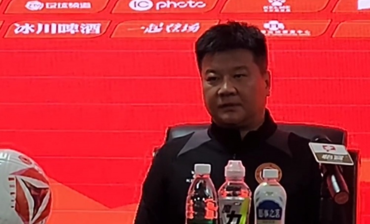 賽前|李金羽：每次來(lái)延吉都非常艱苦 我們將全力以赴奉獻(xiàn)精彩對(duì)決