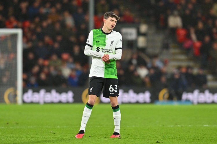 利物浦官方：22歲左后衛(wèi)歐文-貝續(xù)約后外租德比郡，租期一年