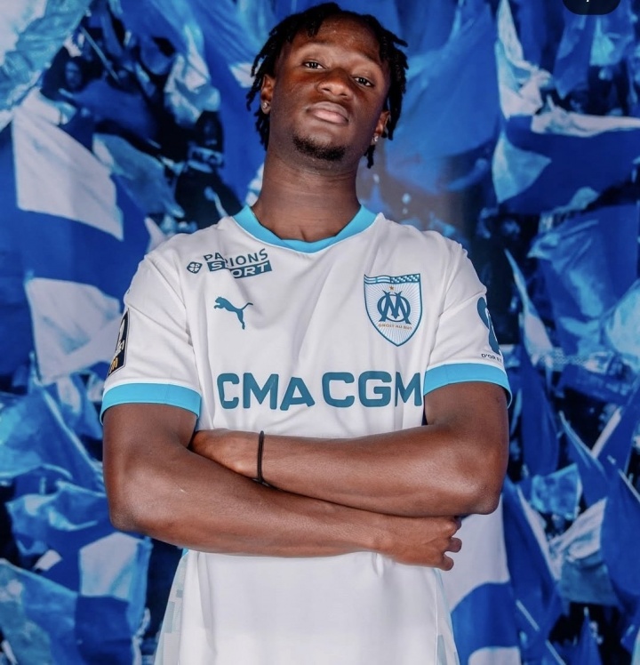 記者：薩索洛即將簽下馬賽中場科內(nèi)，租借+1250萬歐強制買斷