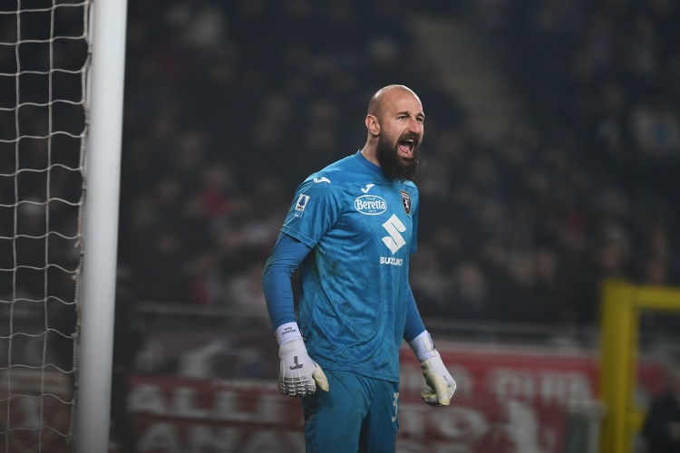 迪馬：那不勒斯就瓦尼亞轉(zhuǎn)會與都靈完成文件交換，球員周六體檢