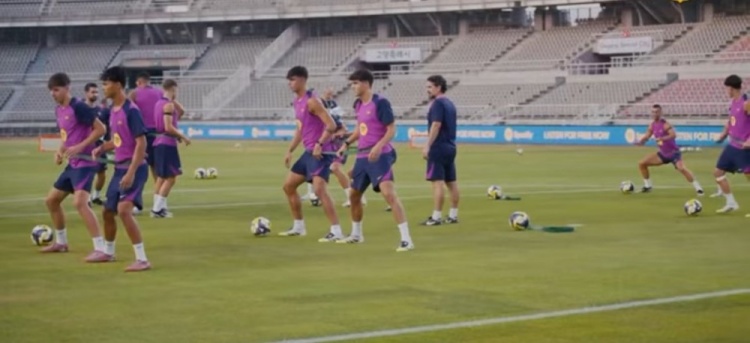 記者：埃里克-加西亞因肌肉超負(fù)荷缺席巴薩今日合練