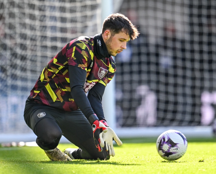 羅馬諾：曼城和伯恩利已簽署特拉福德轉(zhuǎn)會(huì)所有文件，費(fèi)用2700萬鎊