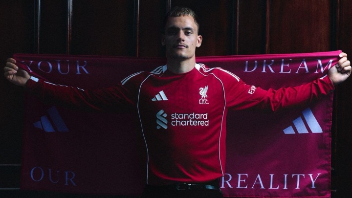 TA：利物浦與阿迪合同高于此前耐克，贊助費(fèi)遠(yuǎn)超6000萬鎊一年