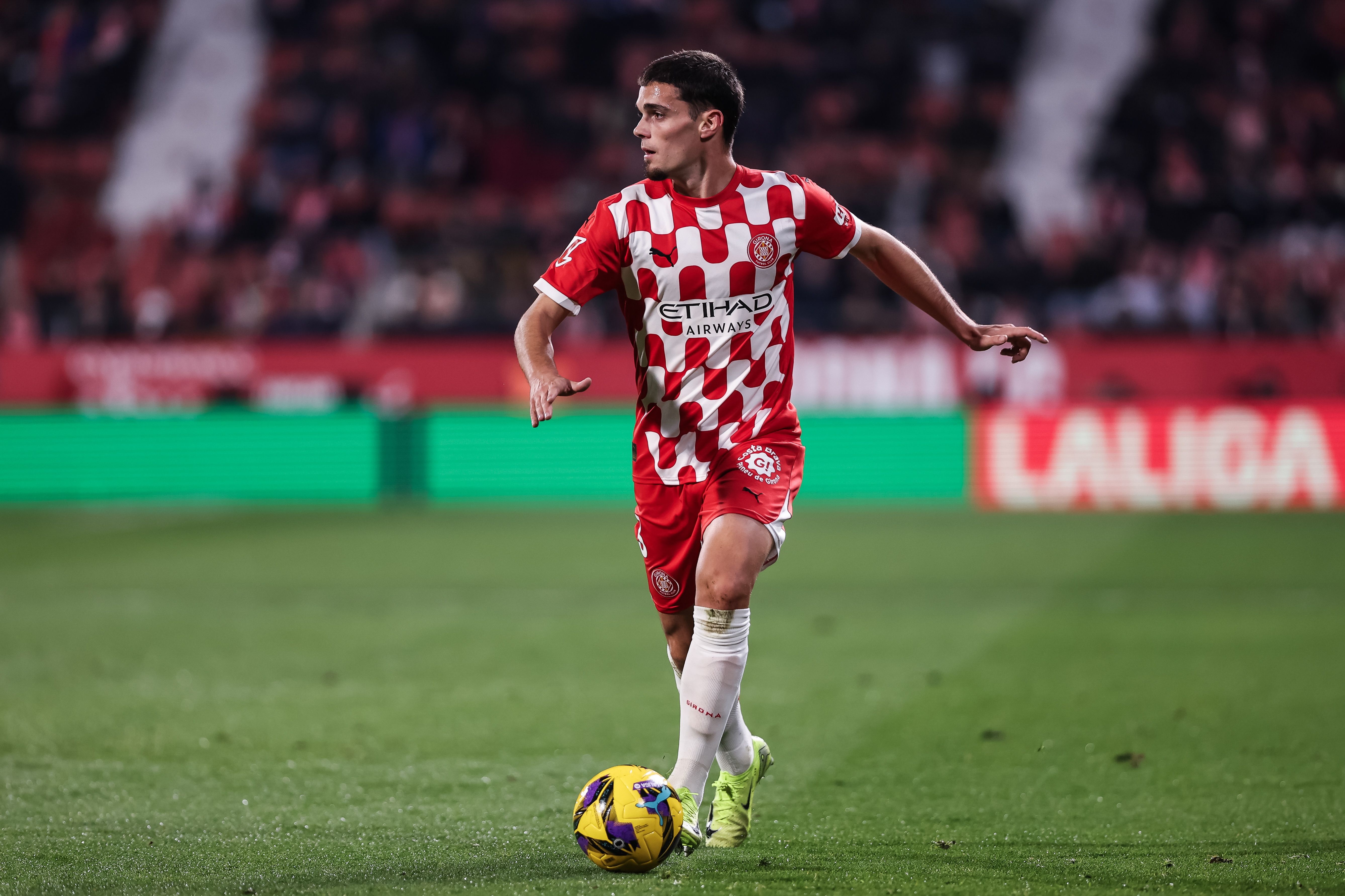 佩杜拉：那不勒斯準(zhǔn)備2000萬歐報(bào)價(jià)赫羅納邊衛(wèi)古鐵雷斯