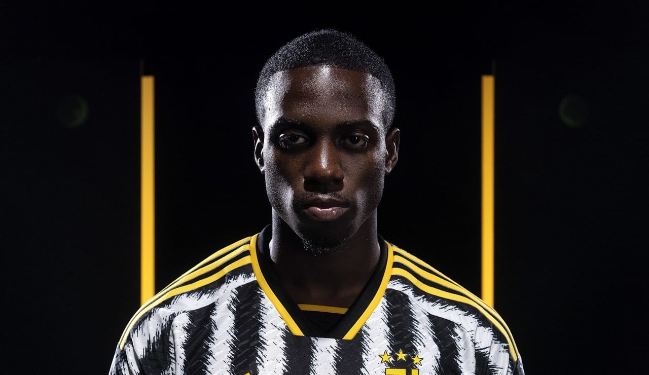 隊報：小維阿的薪資對馬賽來說太高，若他妥協可能會幫助完成轉會