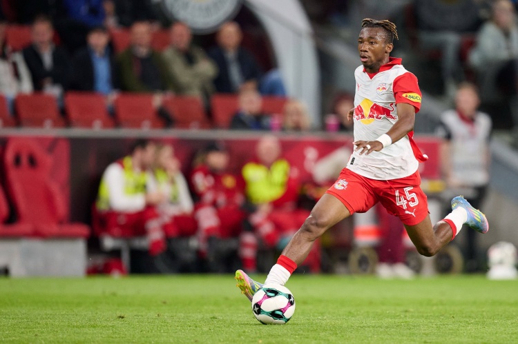 羅體：羅馬想先租后買薩爾茨堡前鋒內(nèi)內(nèi)，并關(guān)注席爾瓦和埃切維里